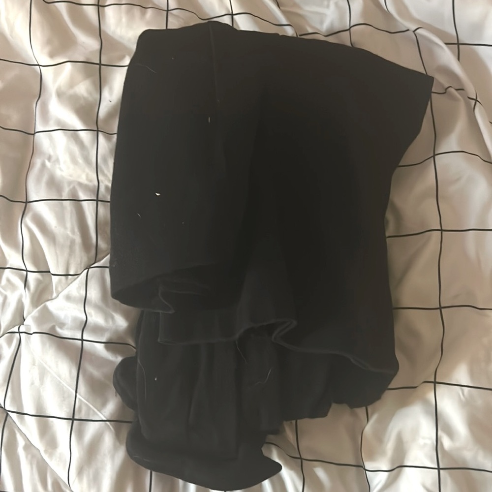 black cargos size small